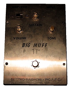 original triangle Big Muff box